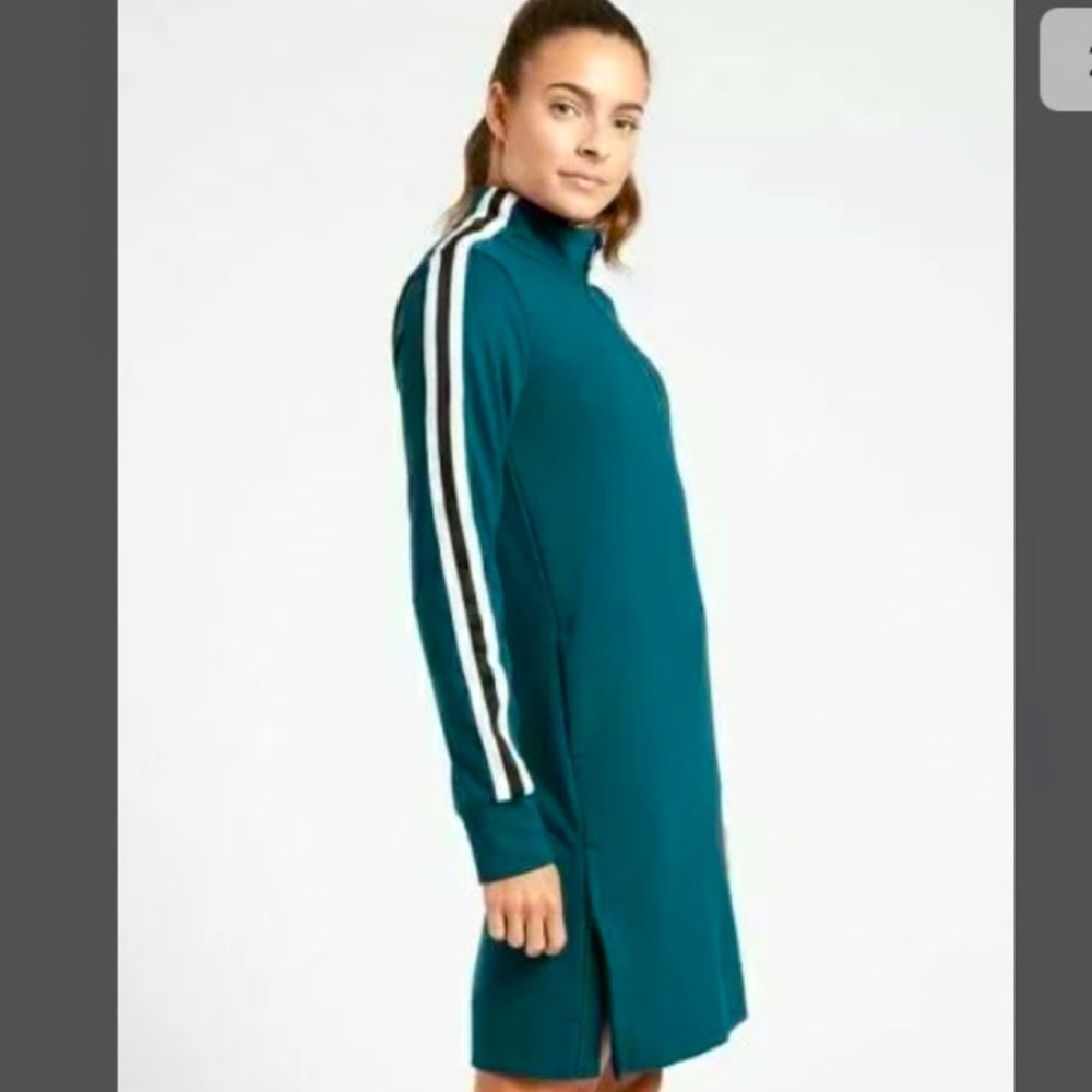 ATHLETA Crosstown Track dress beautiful Teal blue EUC sz M long sleeve!